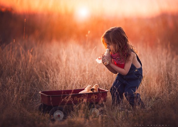 Conceptual  Childhood photography ideas - Lisa Holloway 01