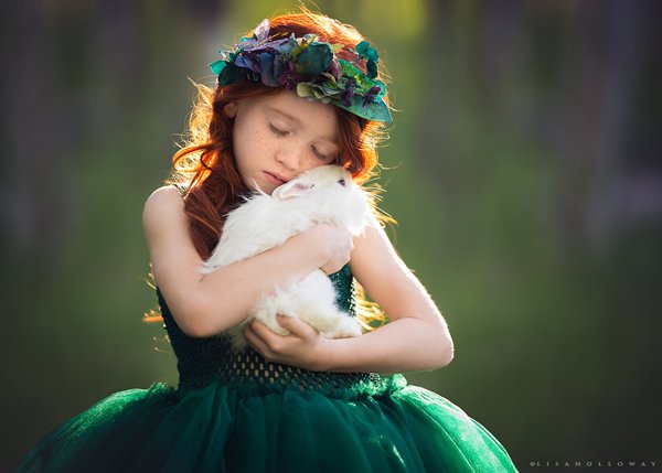 Cute Portrait children's photography - Lisa Holloway