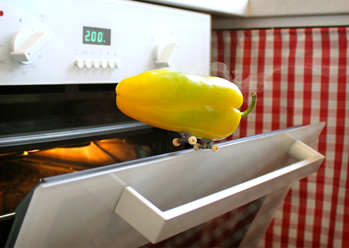 Fun photo of fruit and vegetables by Benoit Jammes 02