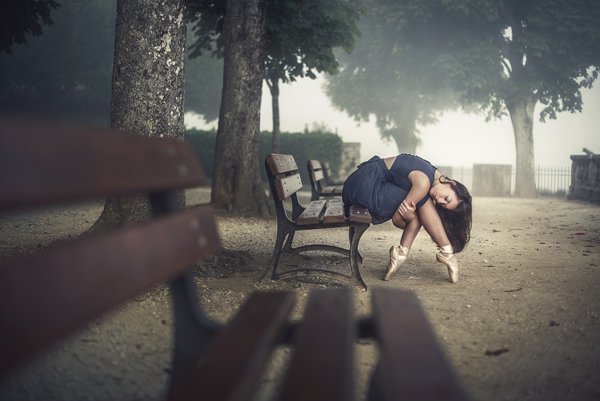 fine art photography pose by Dimitry Roulland