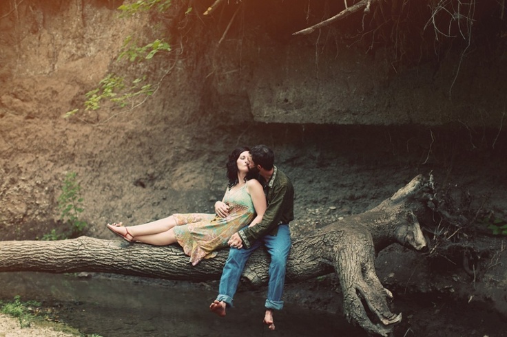 50+ Poses and Video Ideas to Inspire Your Dream Pre-Wedding Shoot