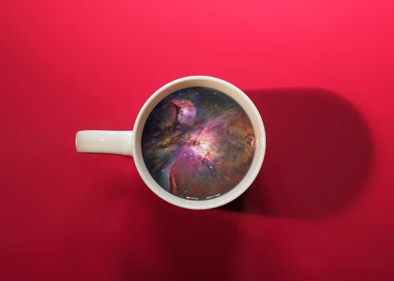 Mind-Blowing Coffee Cup Manipulations by Victoria Siemer