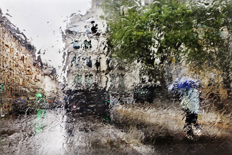 Wonderful Paris Photo in the rain Christophe-Jacrot