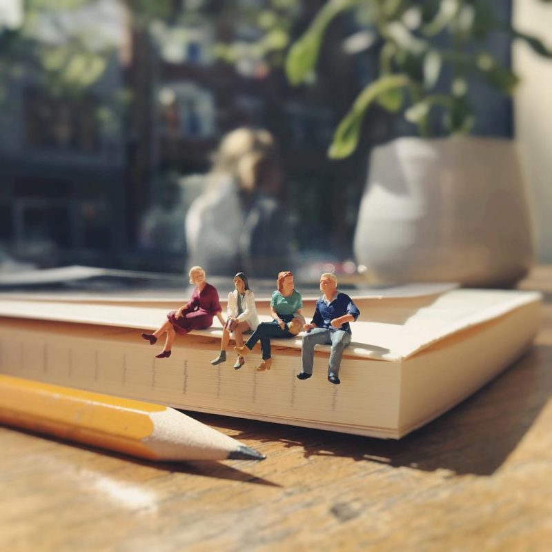 Derrick Lin Turn His Office Life With Miniature Figures