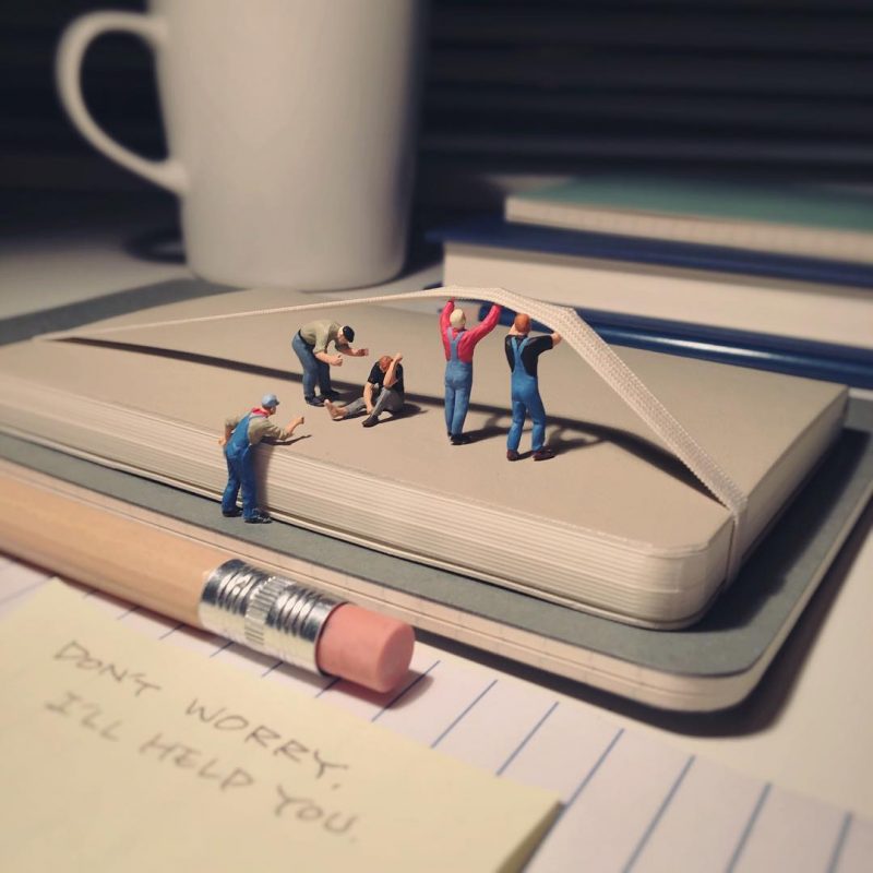 Derrick Lin Turn His Office Life With Miniature Figures