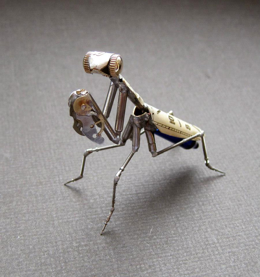 Wonderful Spine-Chilling Insects And Spiders From Recycled Watch Parts 7