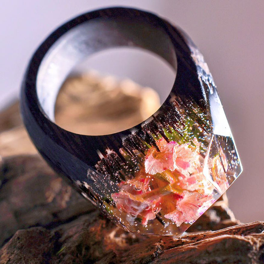 Amazing New Miniature Worlds Inside Wooden Rings 77