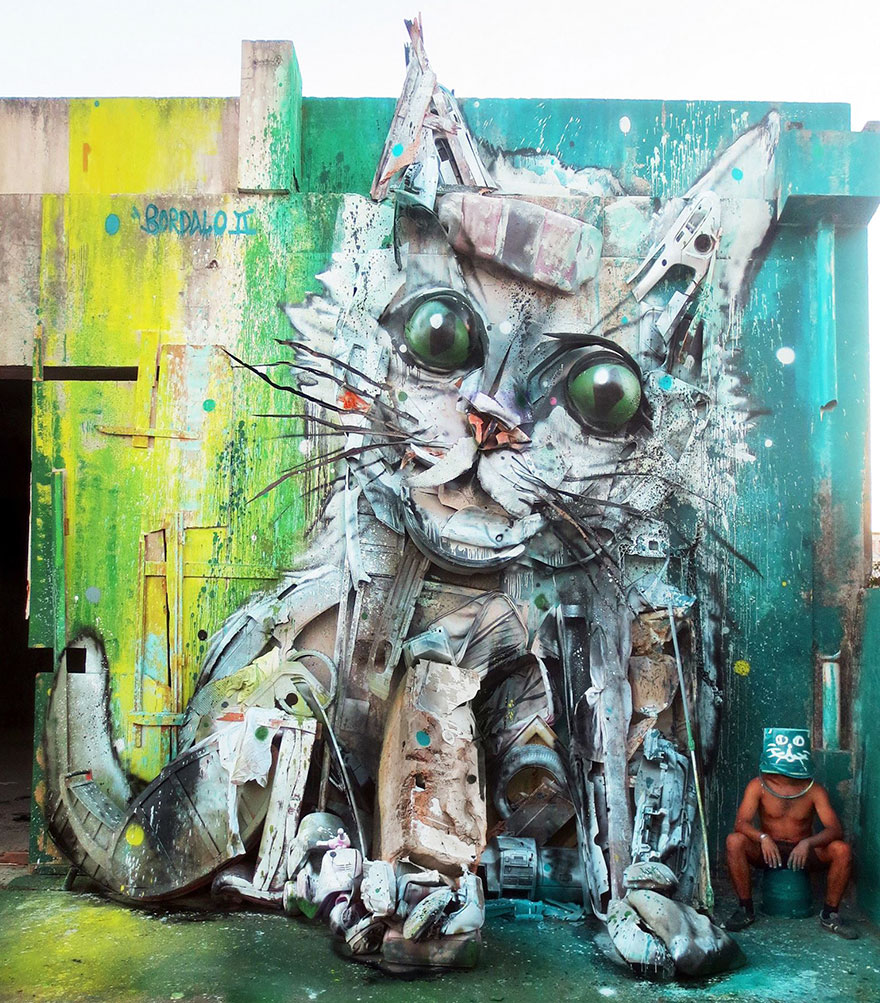 amazing-trash-animal-sculpture-artur-bordalo