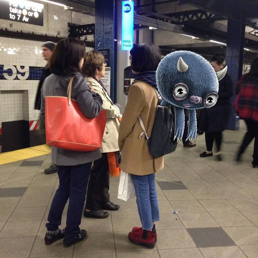 funny-monsters-doodles-in-new-york-subway-by-ben-rubin-77