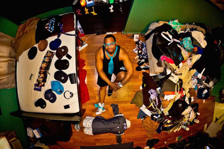 intimate-aerial-pictures-of-people-in-their-bedrooms-7