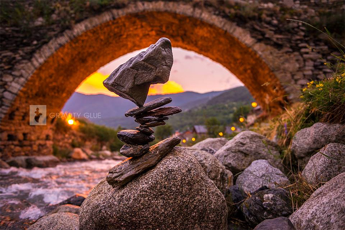 Amazing Stone Stacking Art By Michael Grab 99inspiration Wonderful