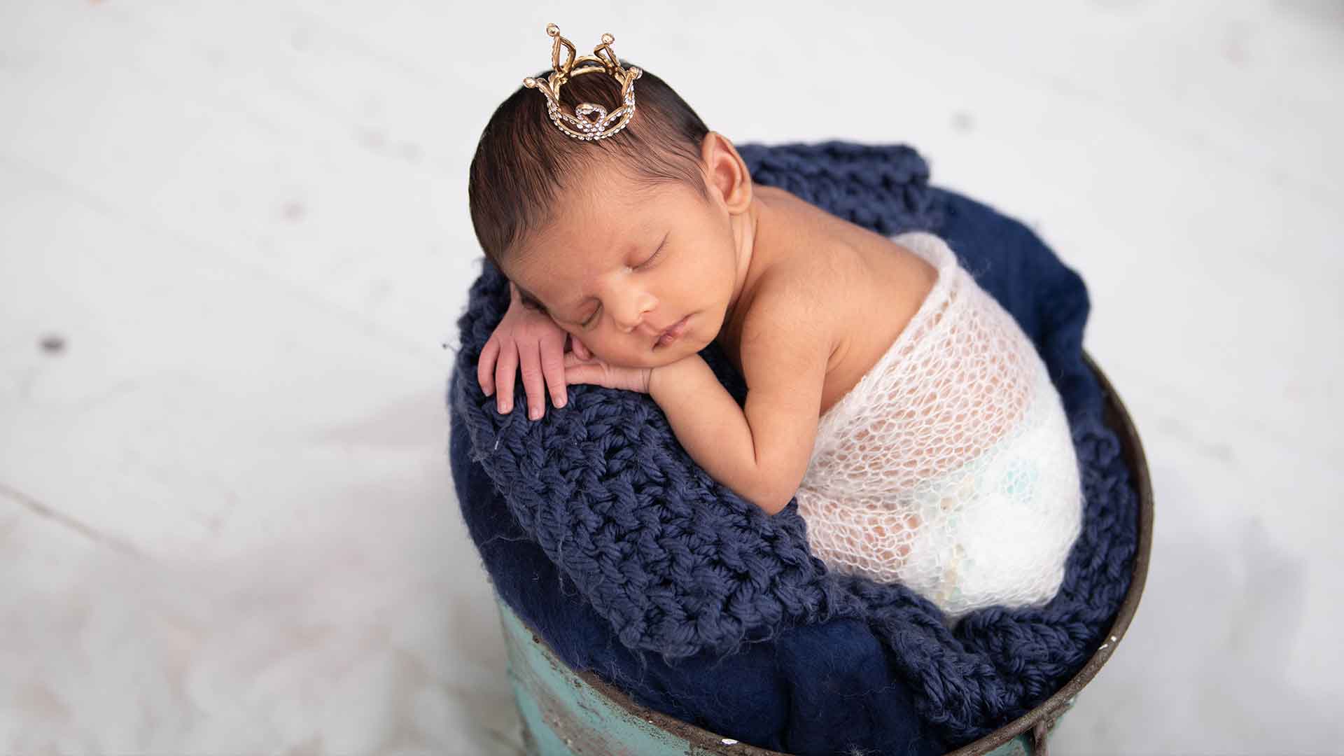 3 Month Old Poses | Little Leapling Photography - littleleapling.com