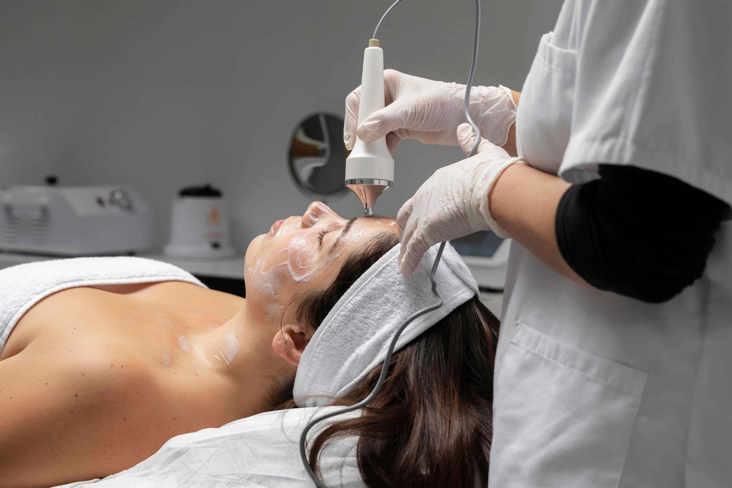 Enhancing Skin Softness With Hydrafacial Machine Treatments